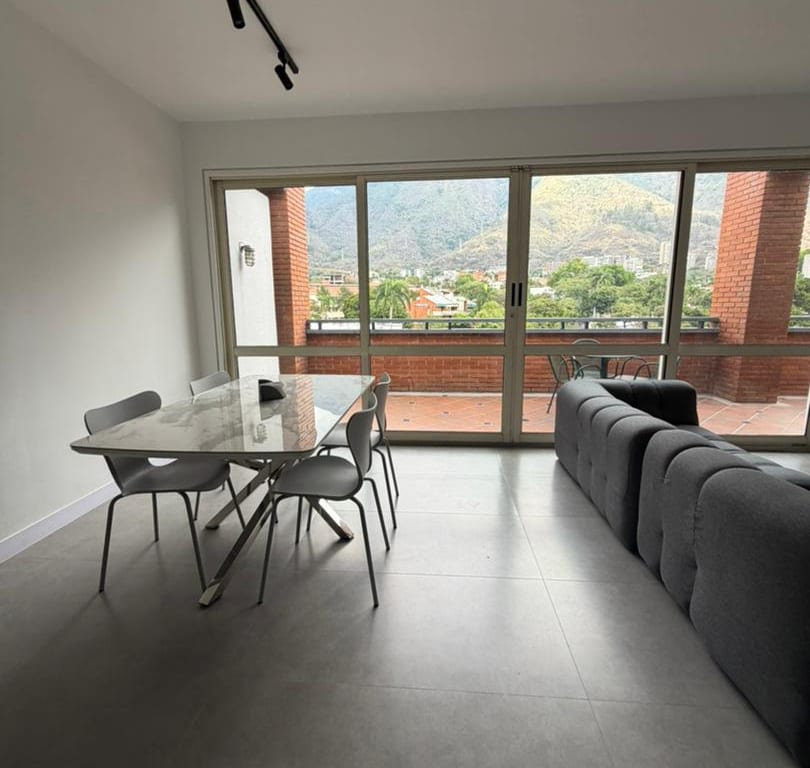 Apartamento en alquiler de 1 hab. y 60 m² en La Castellana, Caracas · Ref. CV6833