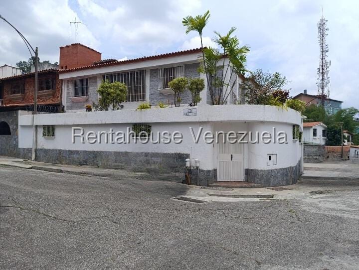 Casa en venta de 4 hab. y 324 m² en Los Chorros, Caracas