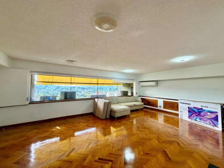 Apartamento de 172 m² con 4 habitaciones en Terrazas del Club Hípico, Caracas
