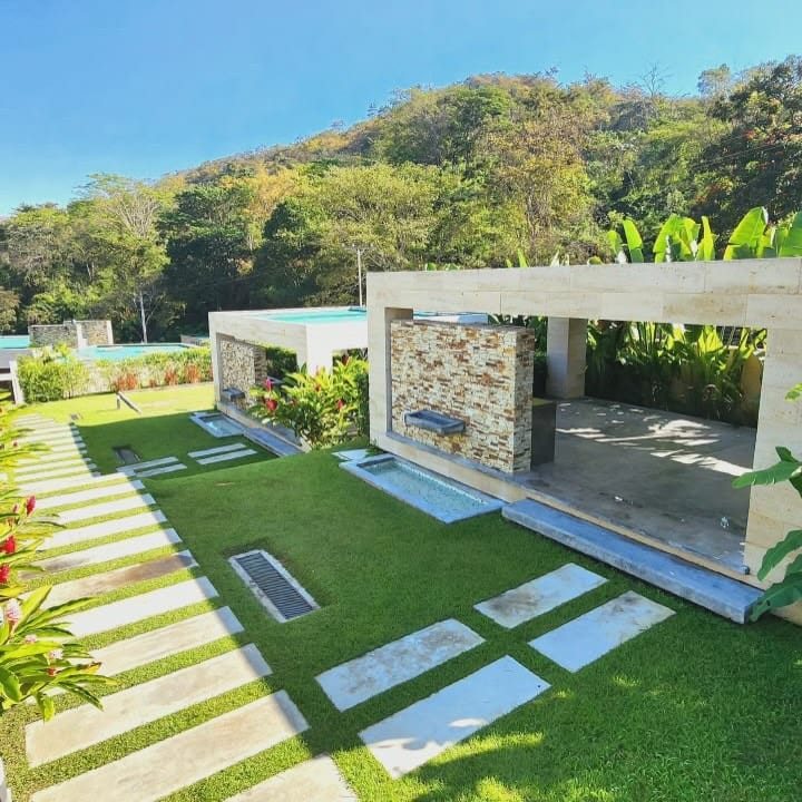 Casa en venta de 3 hab. y 247 m² en Altos de Guataparo, Valencia