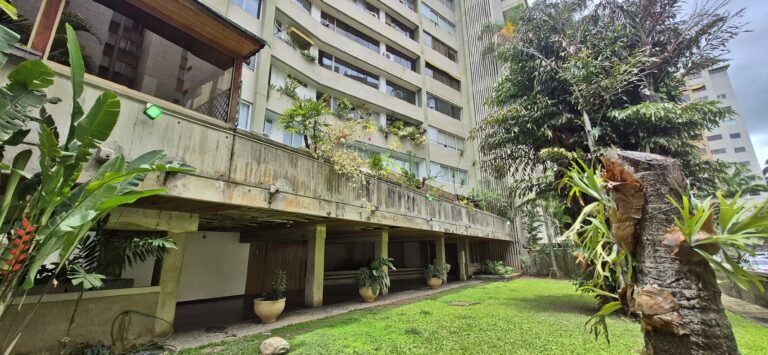 Apartamento de 4 habitaciones y 197 m² en El Peñon, CAracas