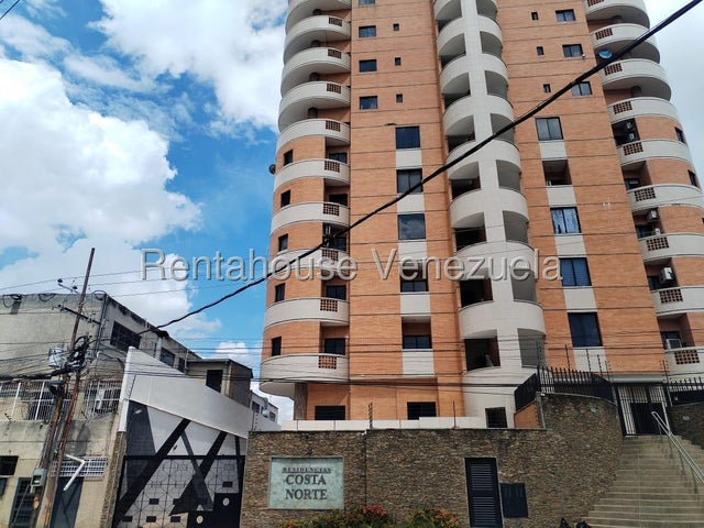 Casa de 111 m² con 4 habitaciones en Mañongo, Naguanagua
