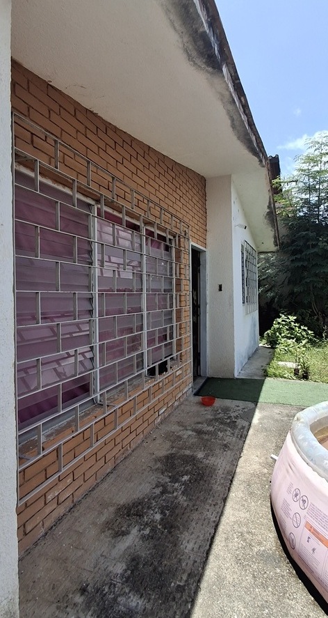 Casa de 327 m² con 4 habitaciones en Yare