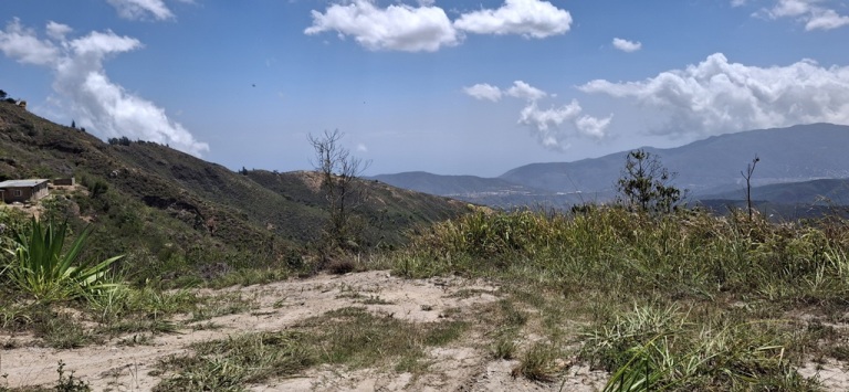Terreno de 200 m² en El Junko Country Club