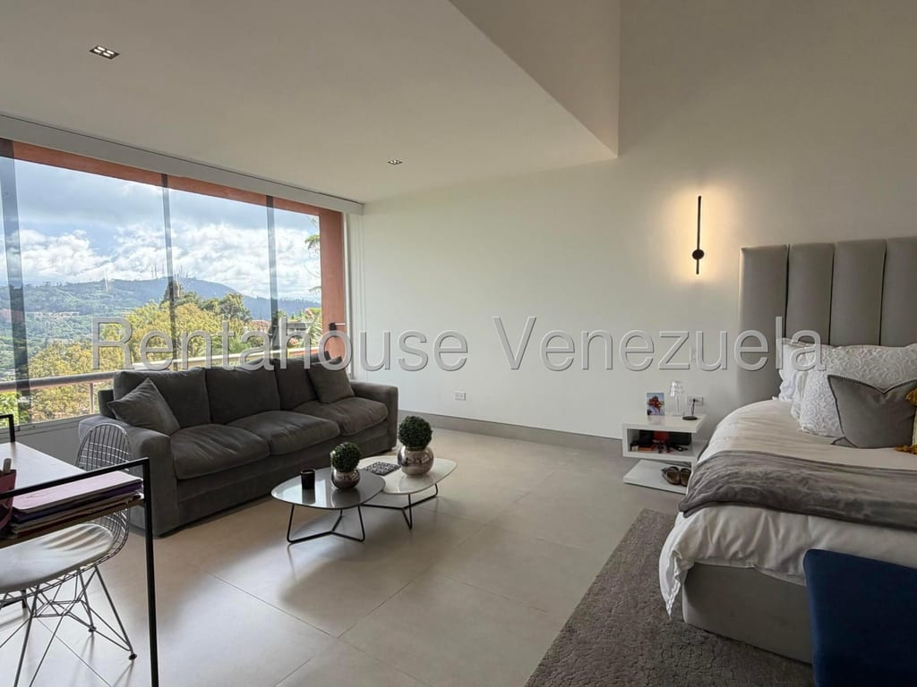 Apartamento en venta de 4 hab. y 470 m² en Alto Hatillo, Caracas