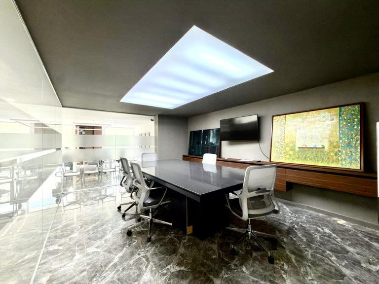 Oficina en alquiler de 200 m² en Prados del Este, Caracas