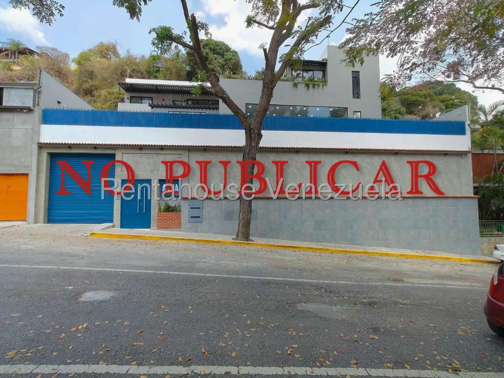 Casa en venta de 4 hab. y 1.237 m² en Colinas de Bello Monte, Caracas
