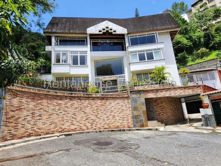 Casa en venta de 5 hab. y 604 m² en Colinas de Bello Monte, Caracas