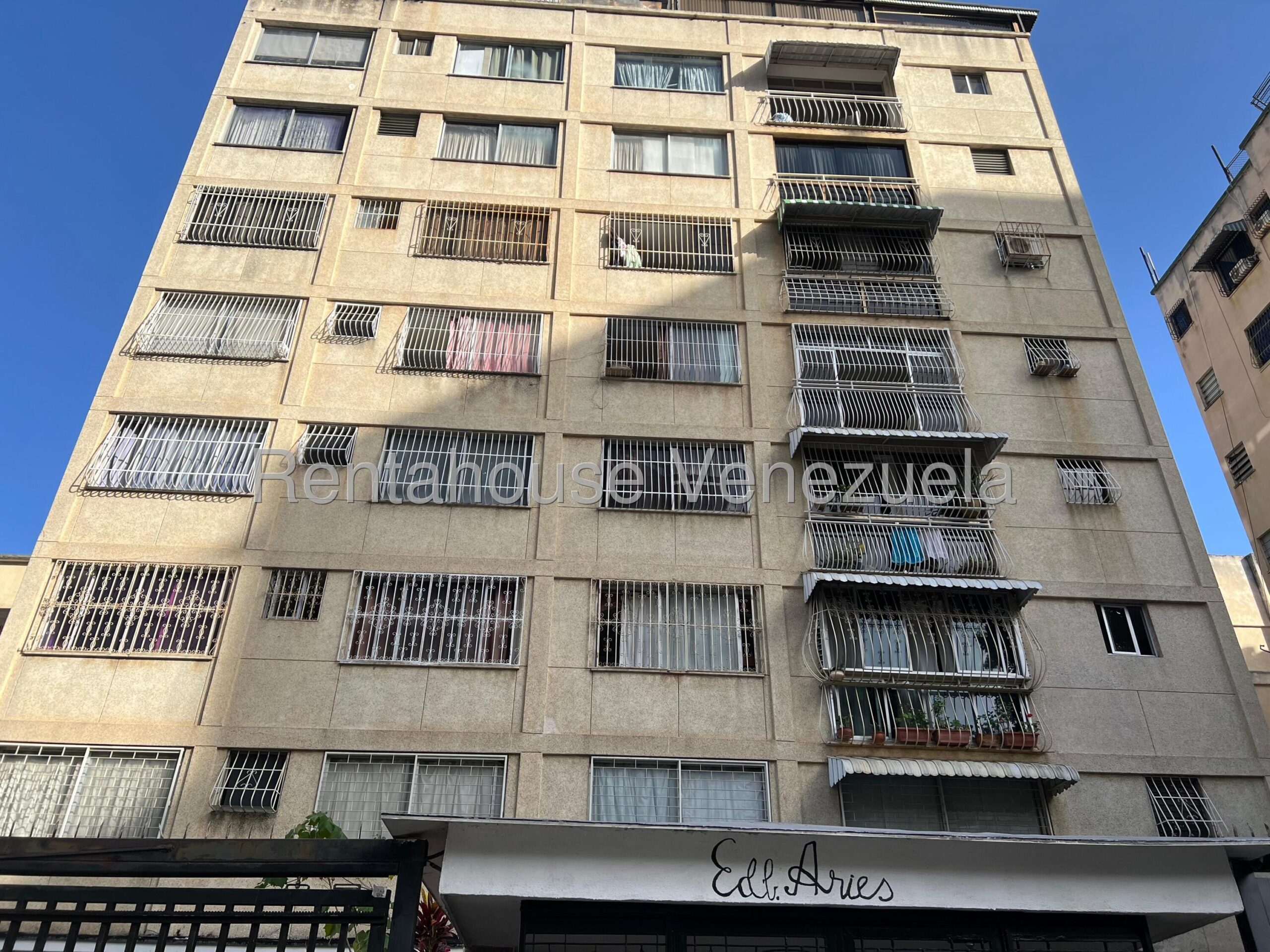 Apartamento 2 hab con estacionamiento en Santa Monica