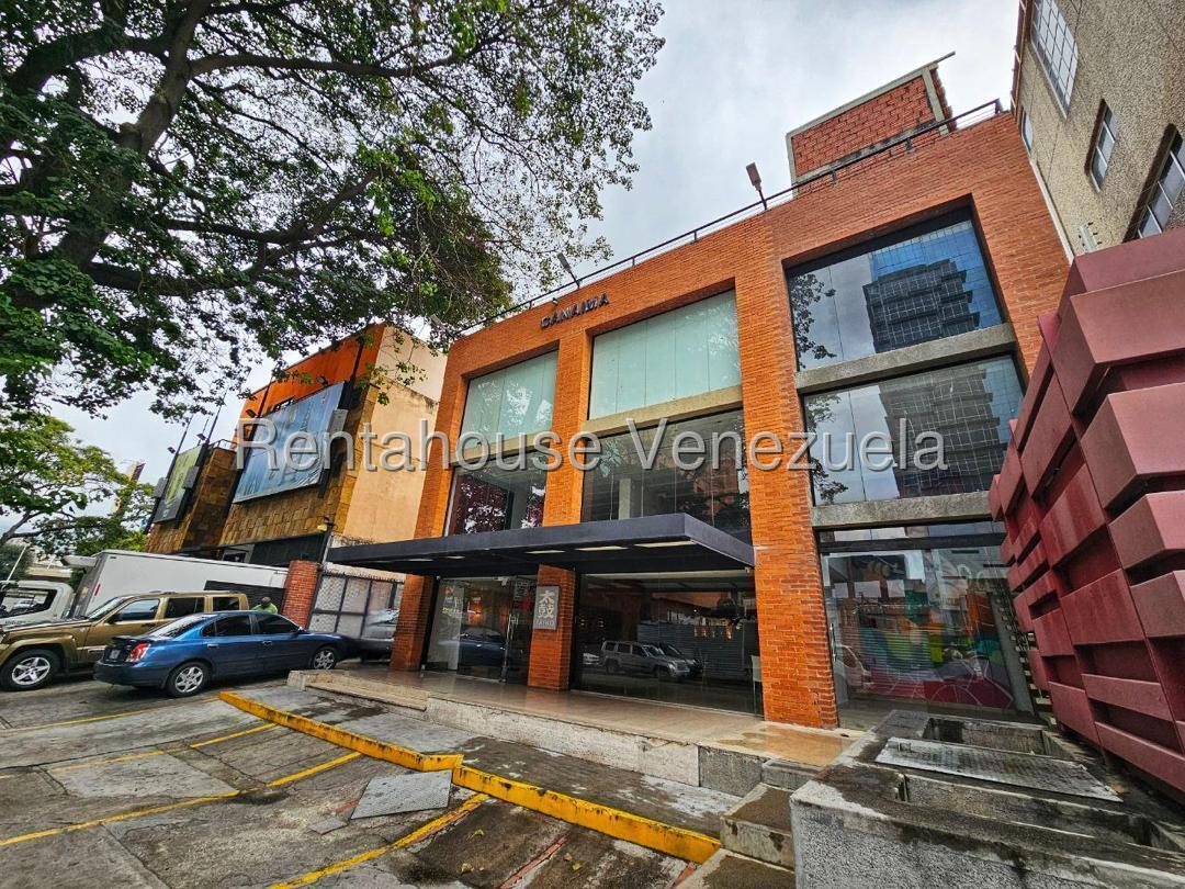 Edificio Comercial Las Mercedes