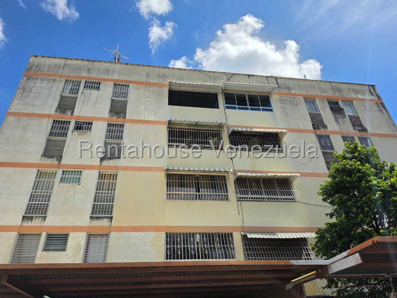 Apartamento remodelado 3 hab con vista en Montalbán