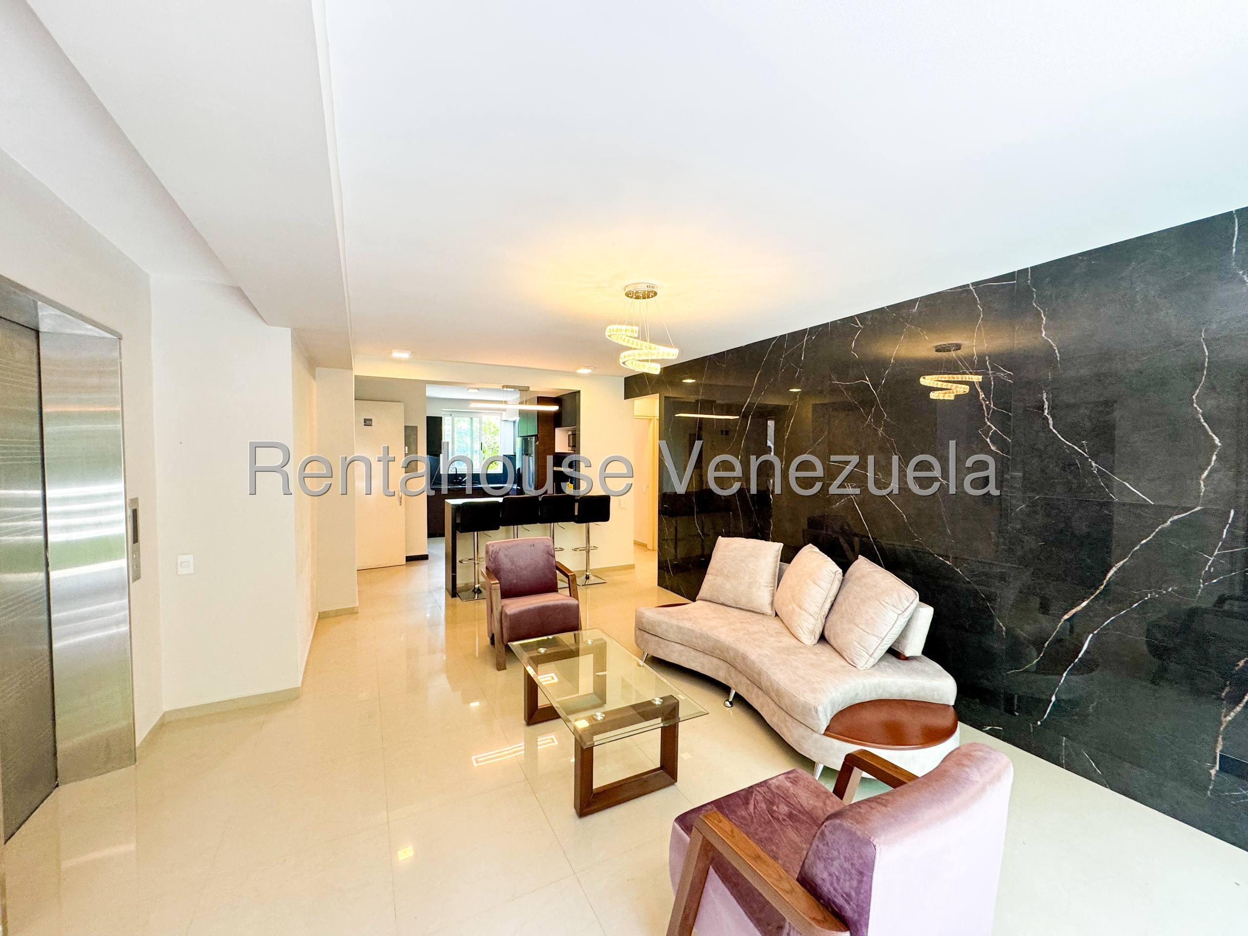 Se vende apartamento amoblado en Santa Fe Sur