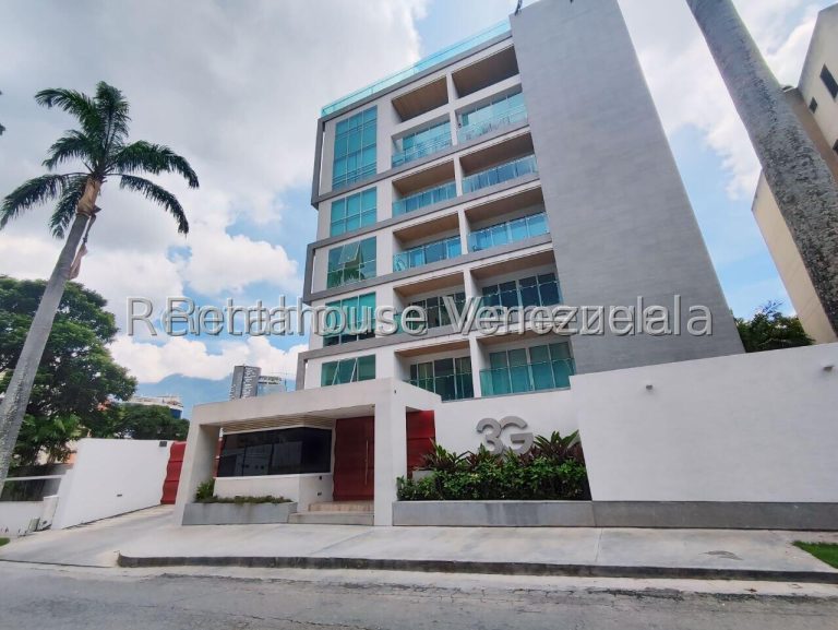 Apartamento sofisticado planta baja con terraza en Las Mercedes