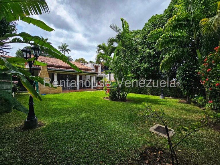 Casa con opción de compra en Los Chorros