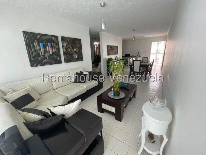 Apartamento duplex semi remodelado con vista, El Encantado