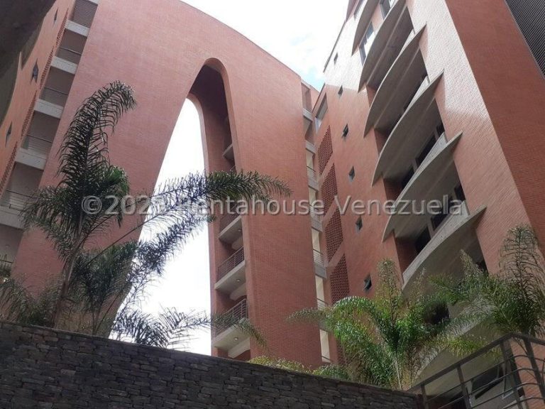 Apartamento vista al Ávila con terraza en Lomas de Las Mercedes