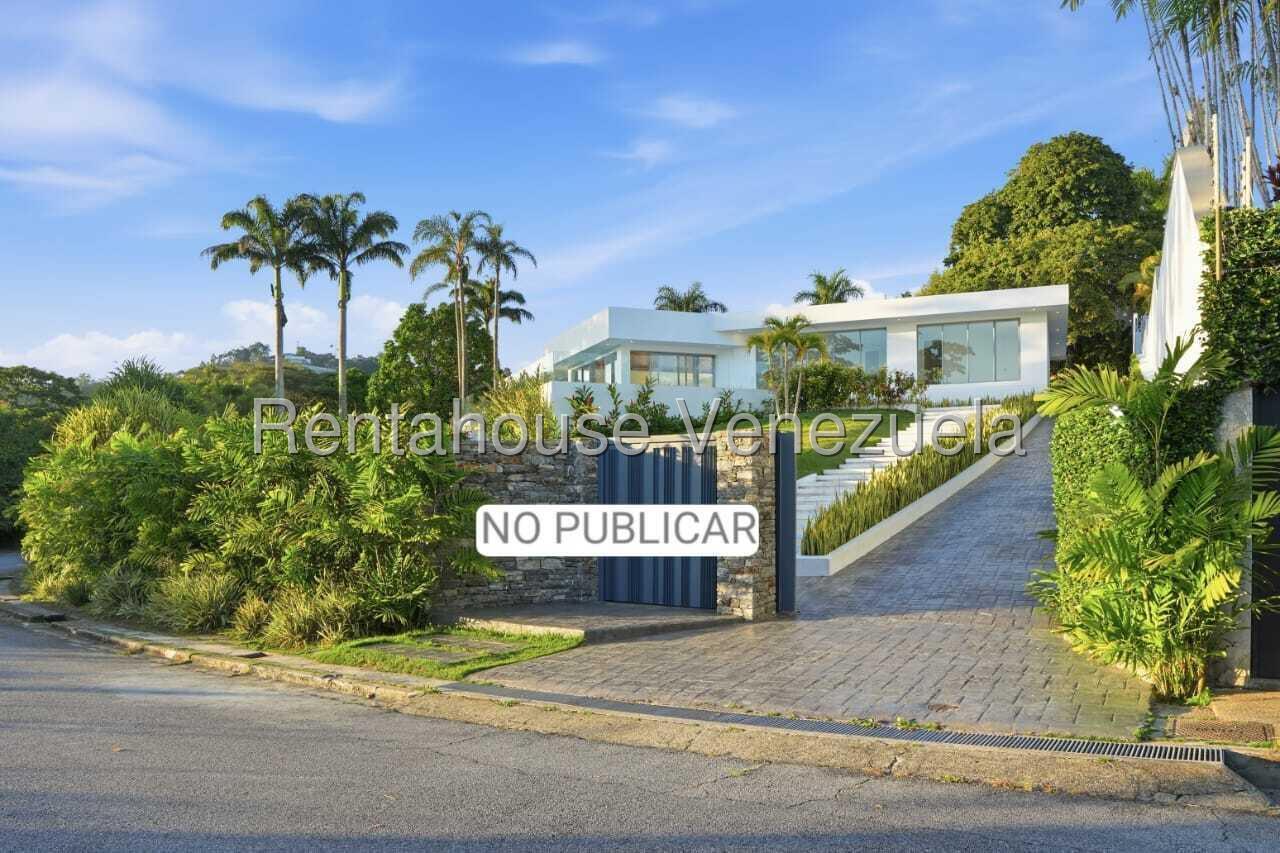 Casa La Lagunita Country Club