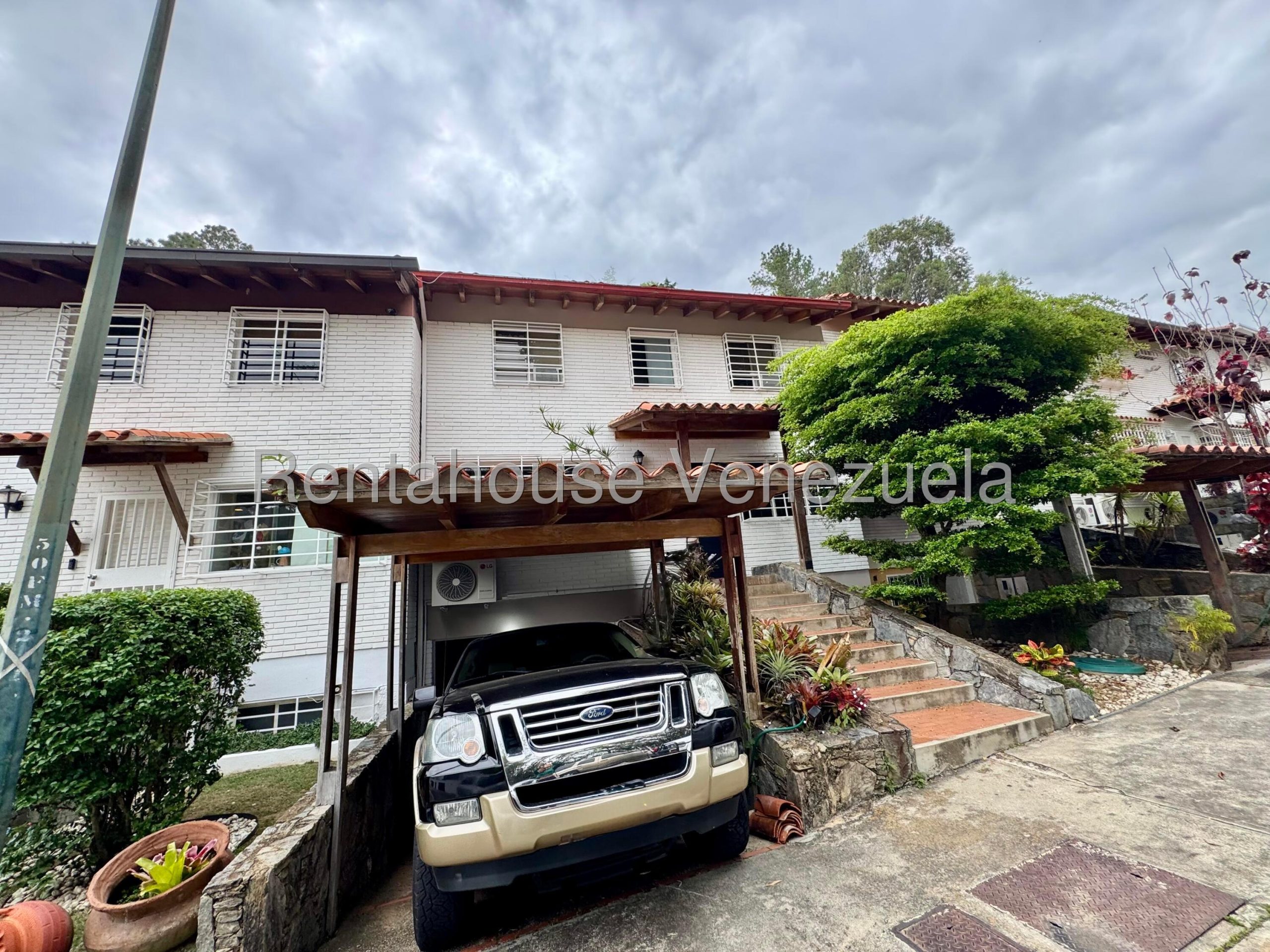 Casa Alto Prado