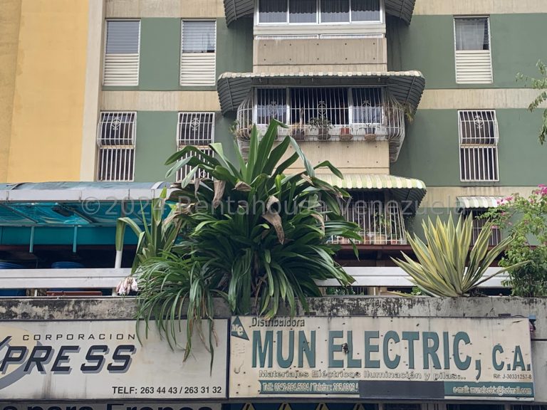Apartamento de 248 m² con 3 habitaciones en Chacao, Caracas