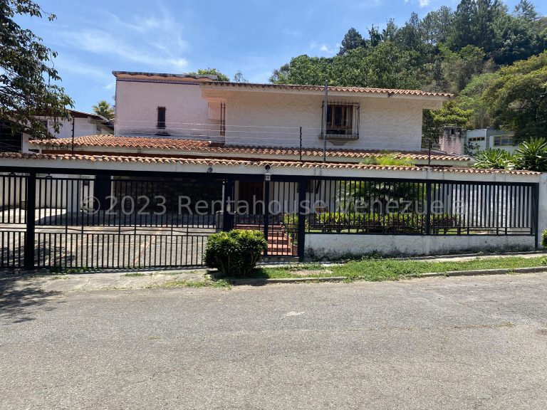 Casa de 7 habitaciones y 670 m² en Prados del Este, Caracas