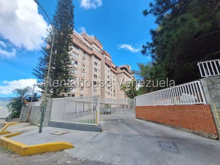 Apartamento con vista al Ávila en Colinas de Santa Monica