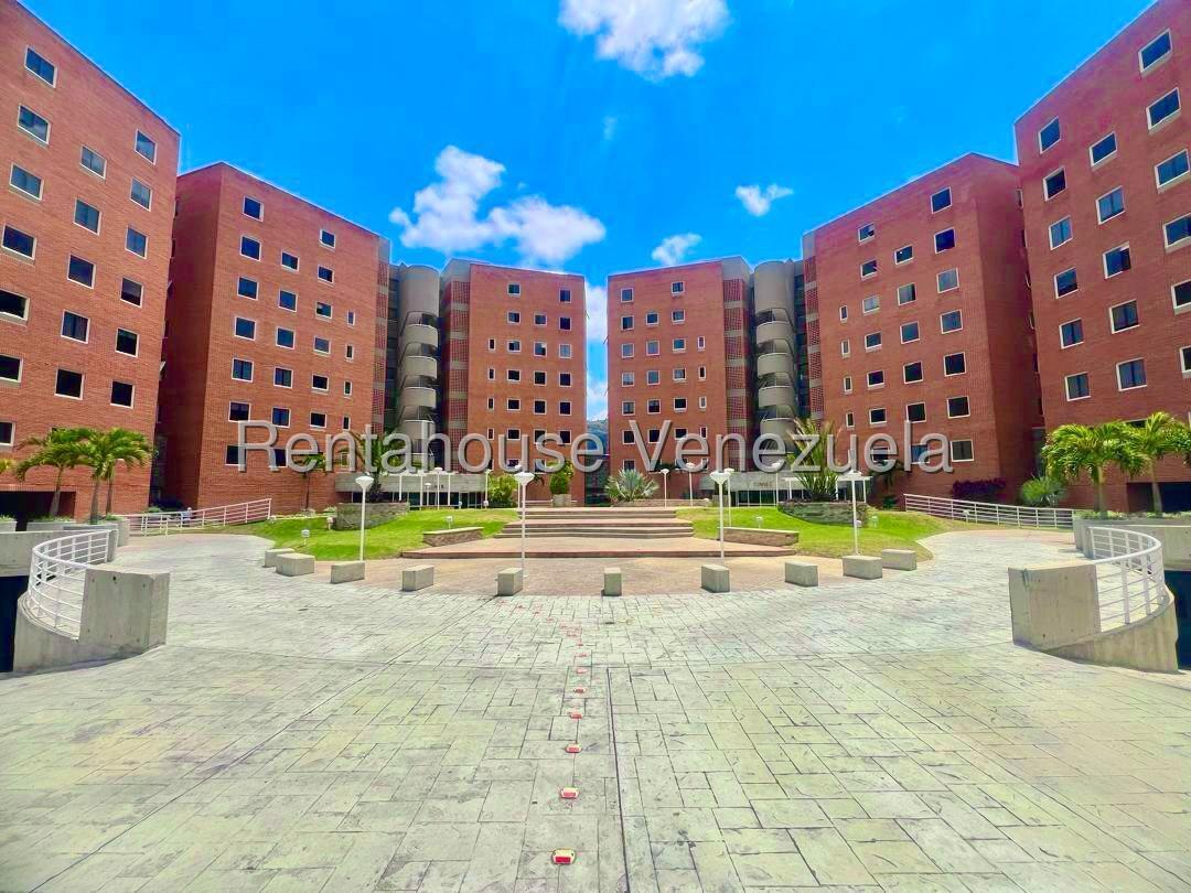 Apartamento remodelado con terraza amplia en El Cigarral