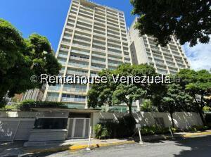 Apartamento amoblado con vista al Ávila en Santa Eduvigis