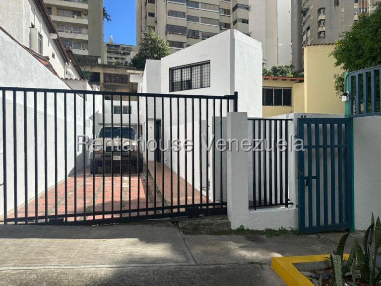 Casa familiar 5 hab, calle privada vigilada en Santa Fe Sur