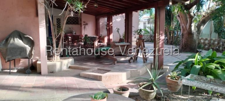 Casa de 4 habitaciones remodelada en Altamira