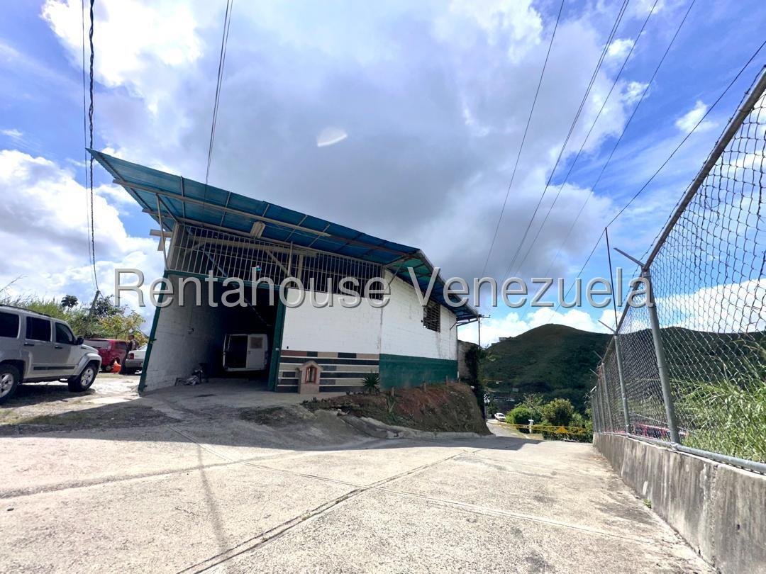 Comercial 917 m² mezzanina y anexo independiente Los Salias