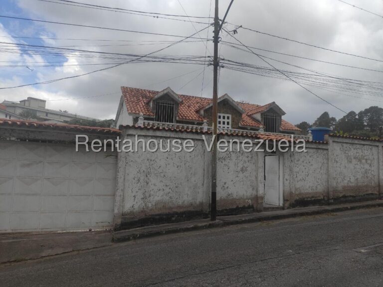 Casa Colinas de Carrizal