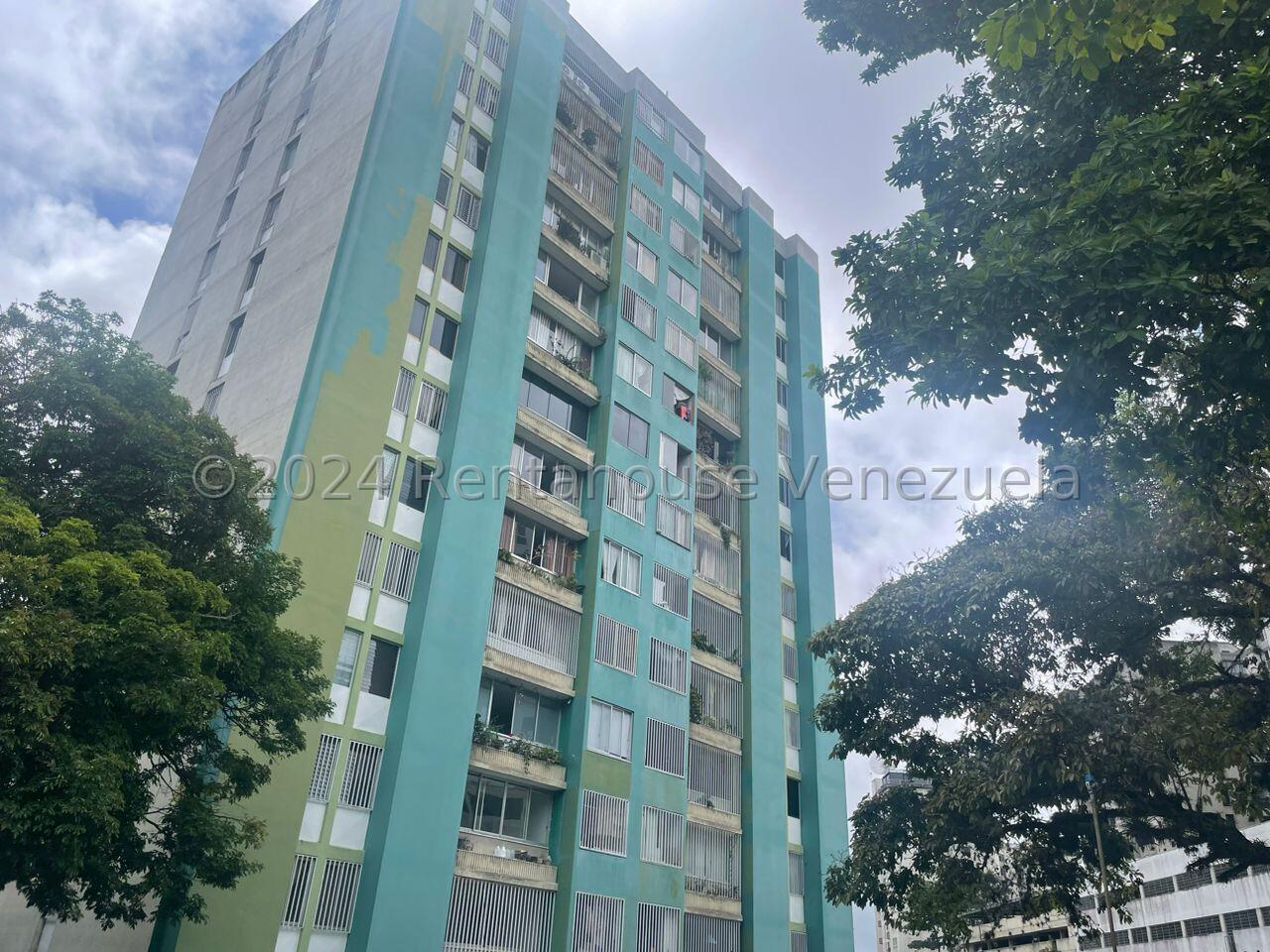 Apartamento planta baja con 3 habitaciones en Las Minas