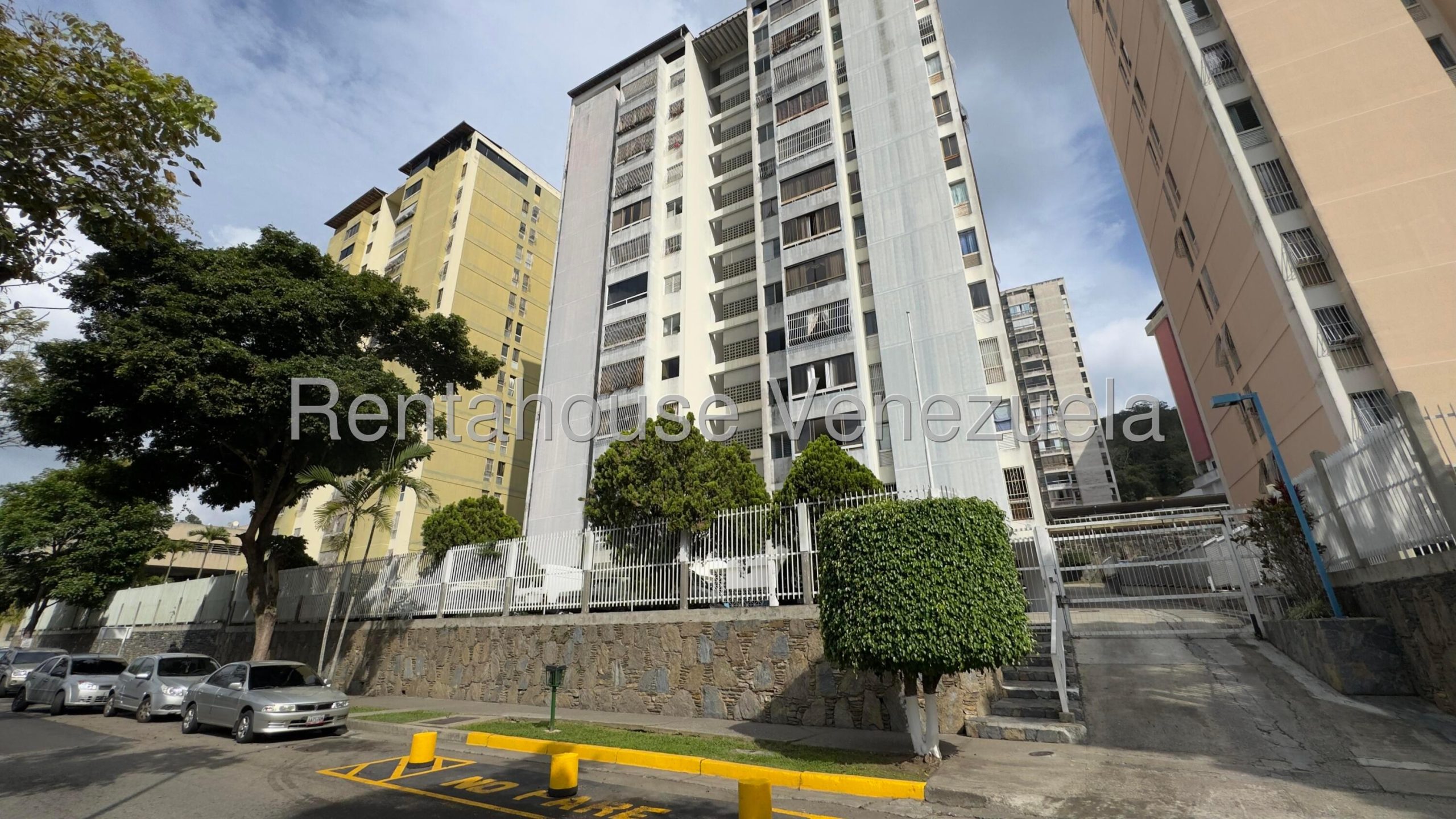 Apartamento 3 habitaciones, piso bajo en Las Minas