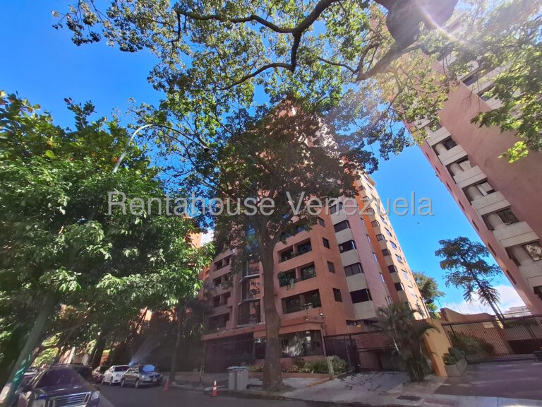 Apartamento de 5 habitaciones y 260 m² en El Rosal, Caracas