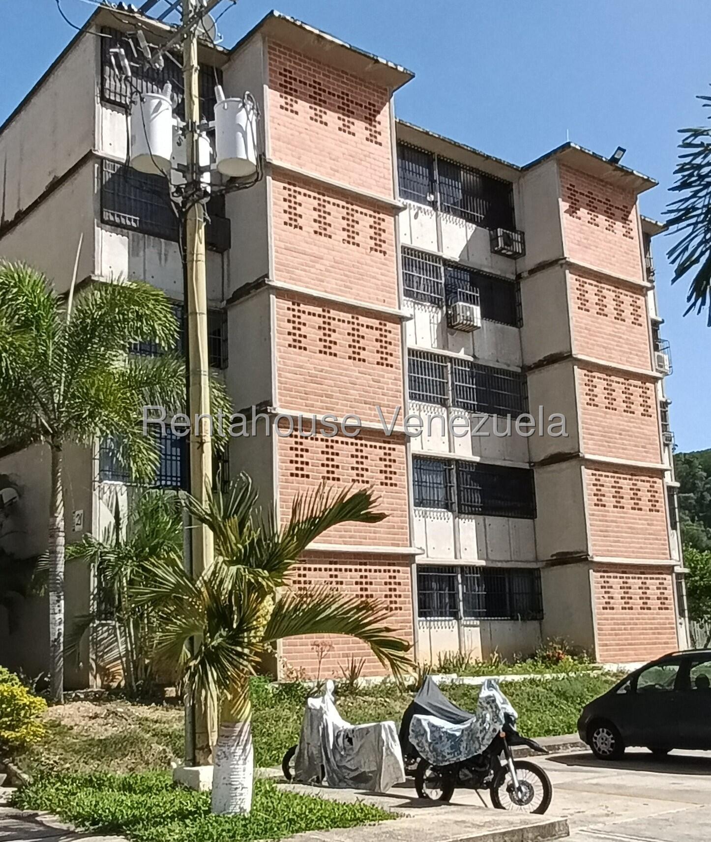 Apartamento 3 hab. cocina equipada en Nueva Casarapa