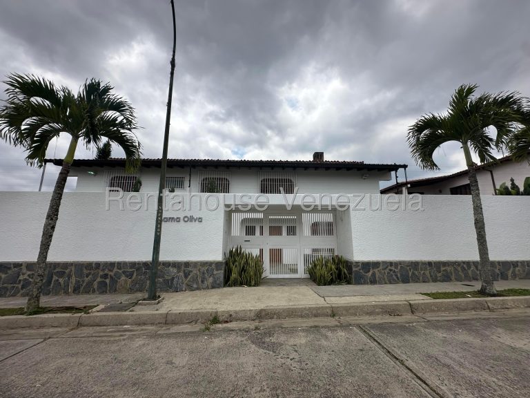 Casa remodelada de 7 habitaciones en Lomas de La Lagunita