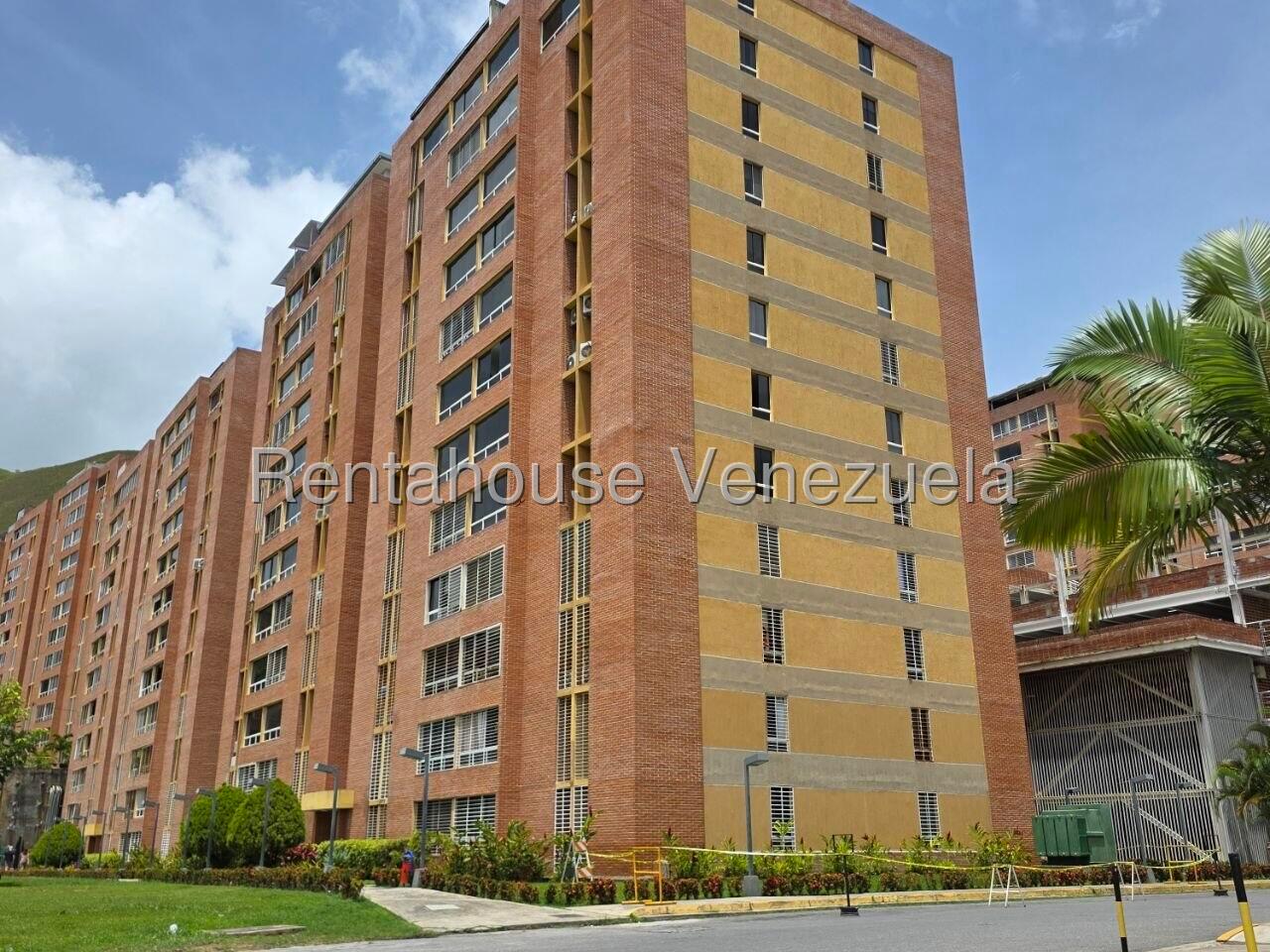 Apartamento obra gris 2 dormitorios en El Hatillo