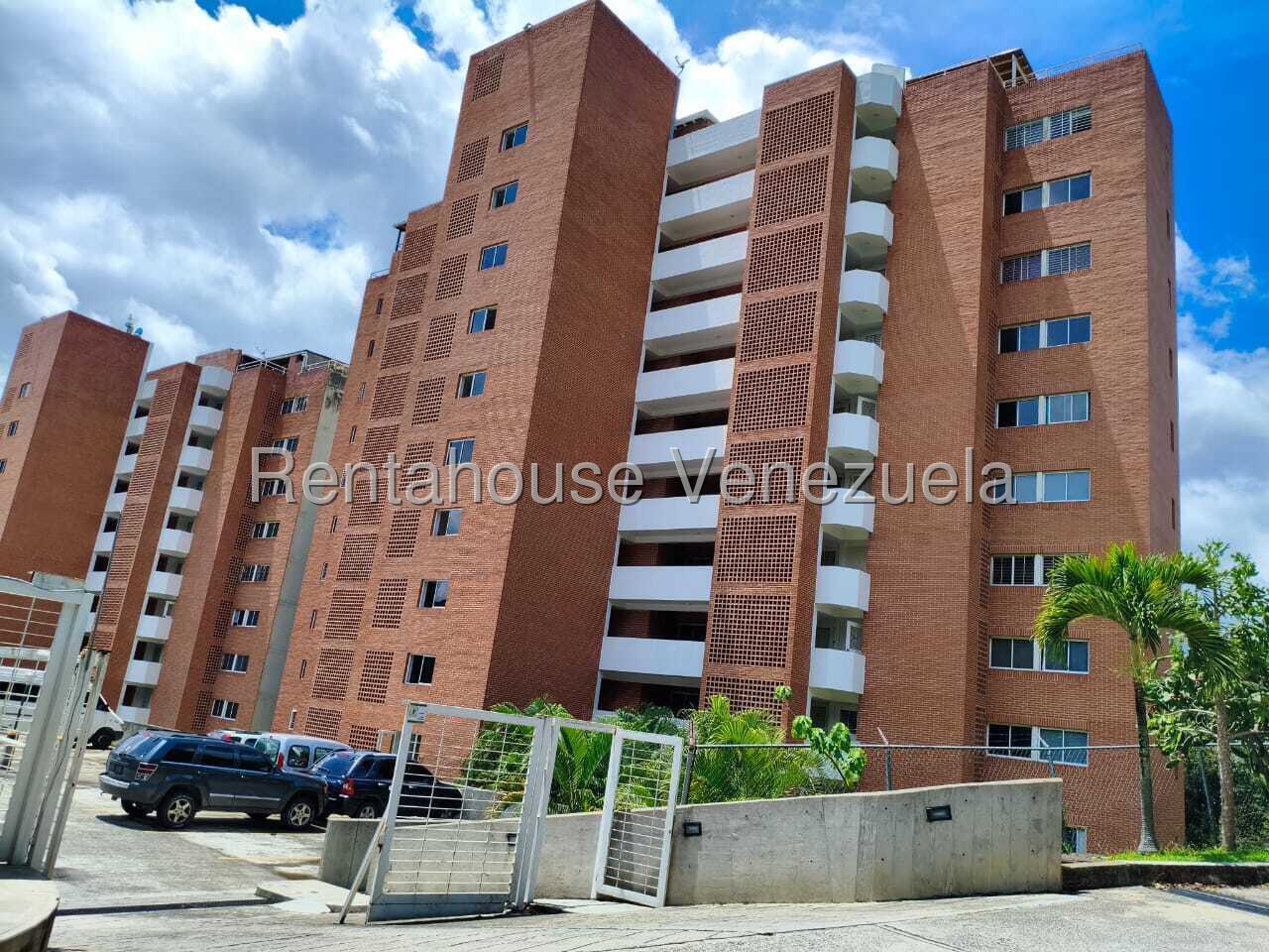 Apartamento 3 hab con terraza privada en Parque Caiza
