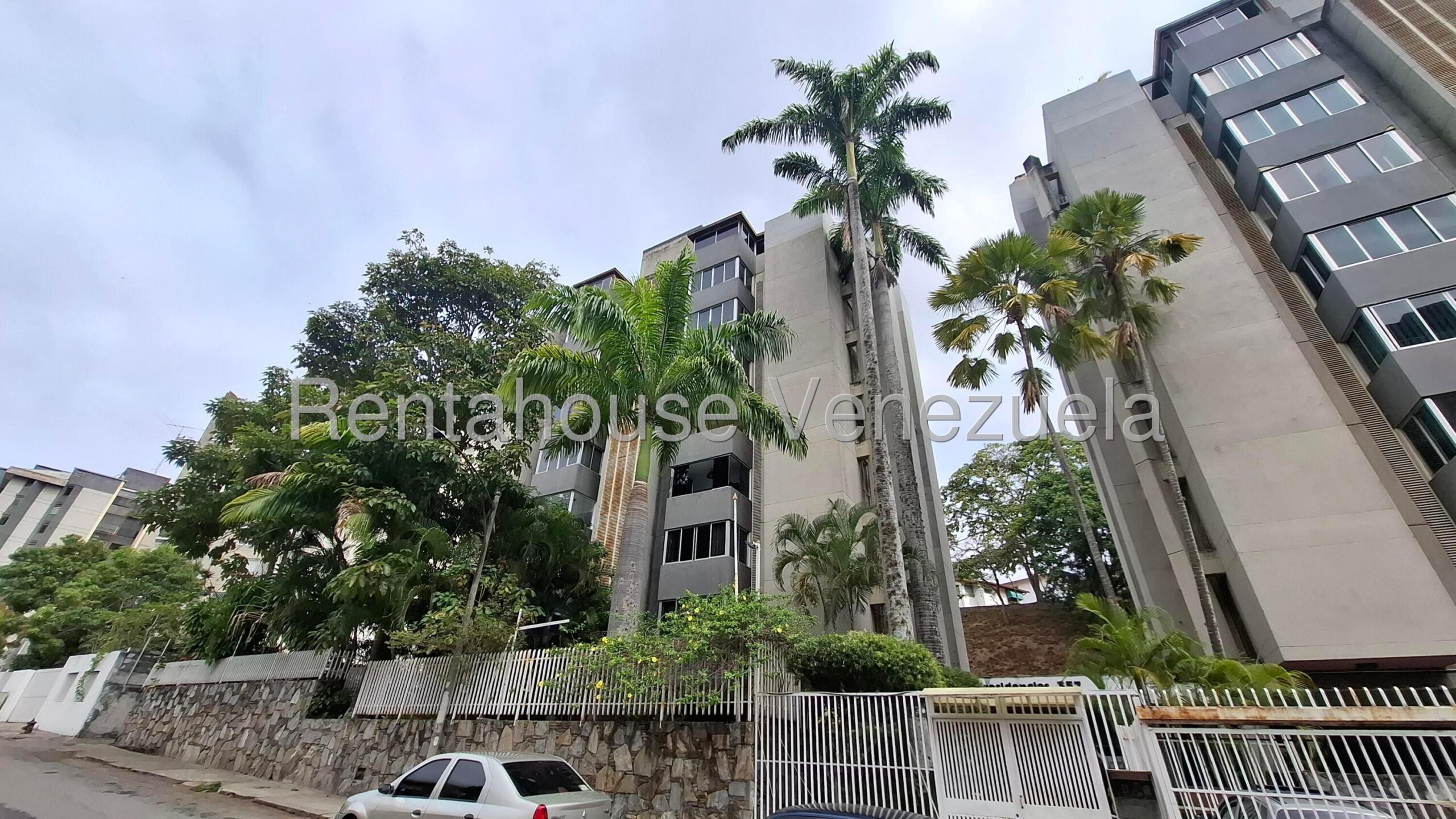 Apartamento remodelado 4 habitaciones en San Luis