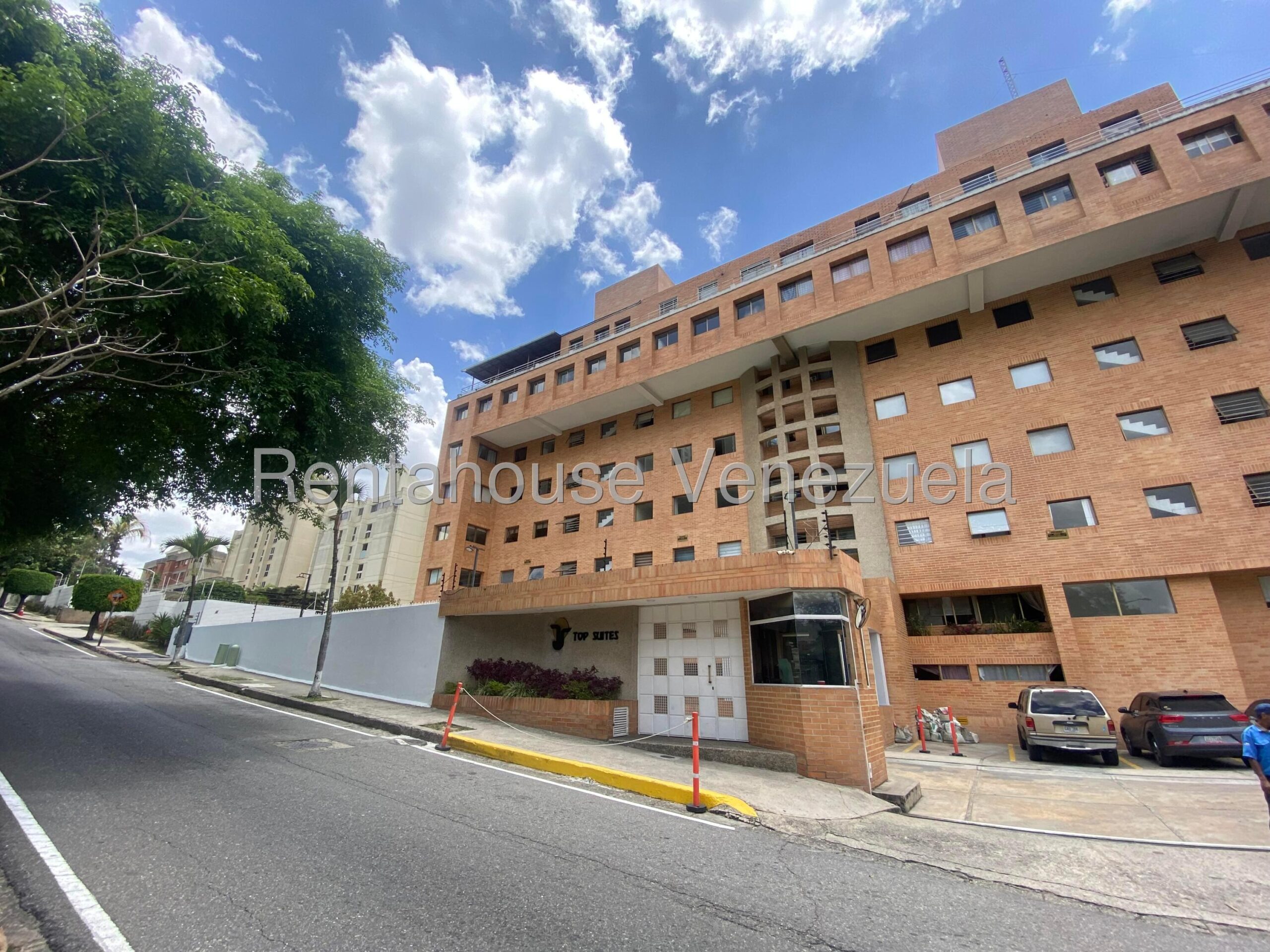 Apartamento con vista al Ávila en Los Samanes