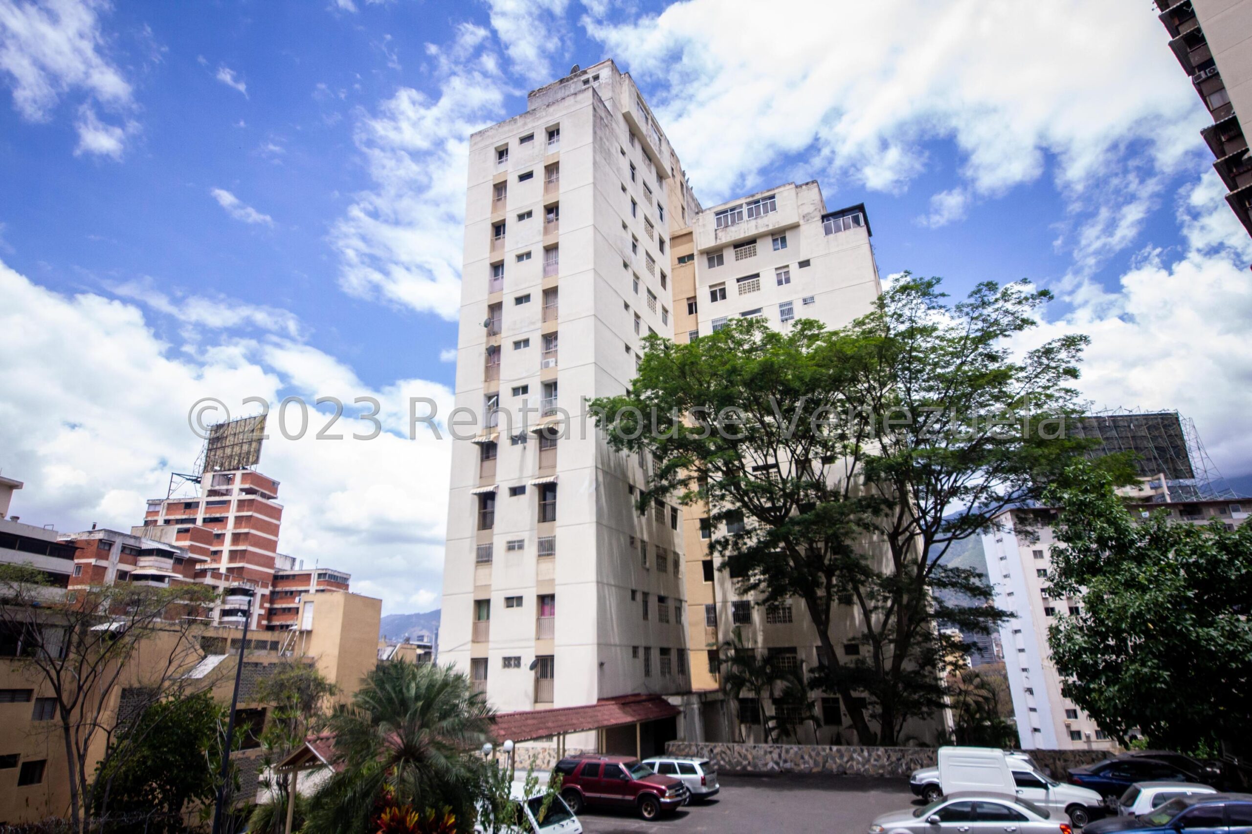 Venta Apartamento con vista al Ávila en colinas de