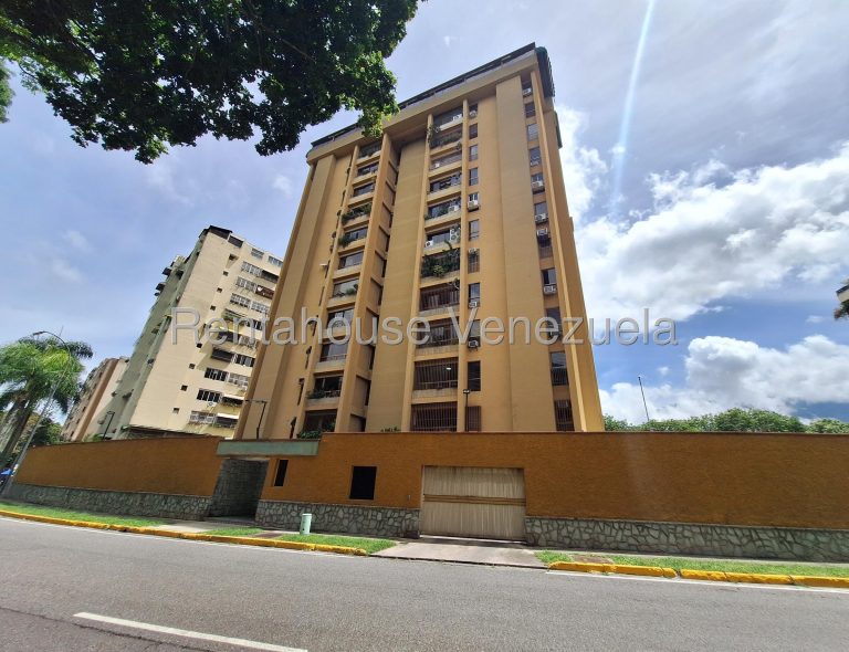 Apartamento con vista al Ávila y 4 habitaciones en Macaracuay