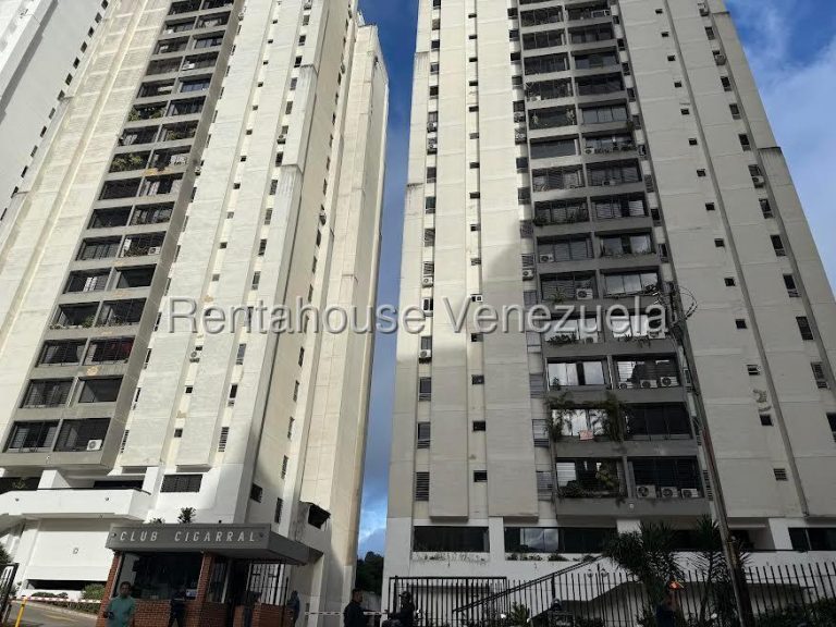 Apartamento penthouse con vista, 4 hab en El Cigarral