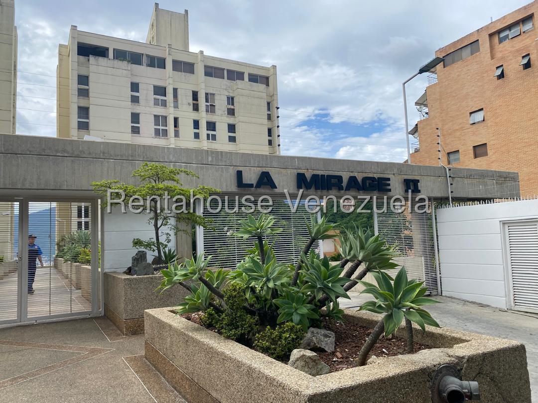 Apartamento amoblado con vista al Ávila en Los Samanes