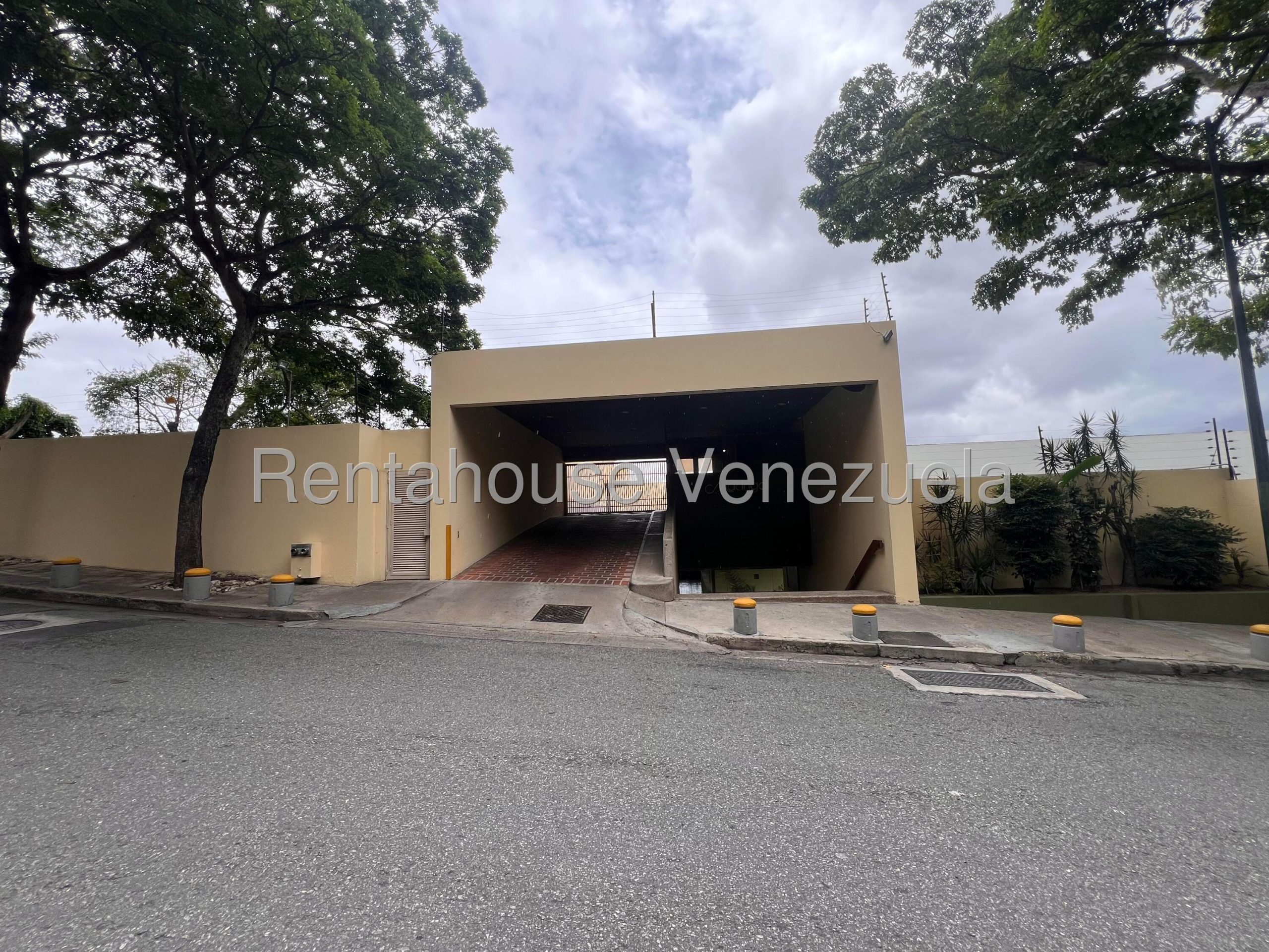 🏡Apartamento 95m² en Alquiler Colinas Bello Monte