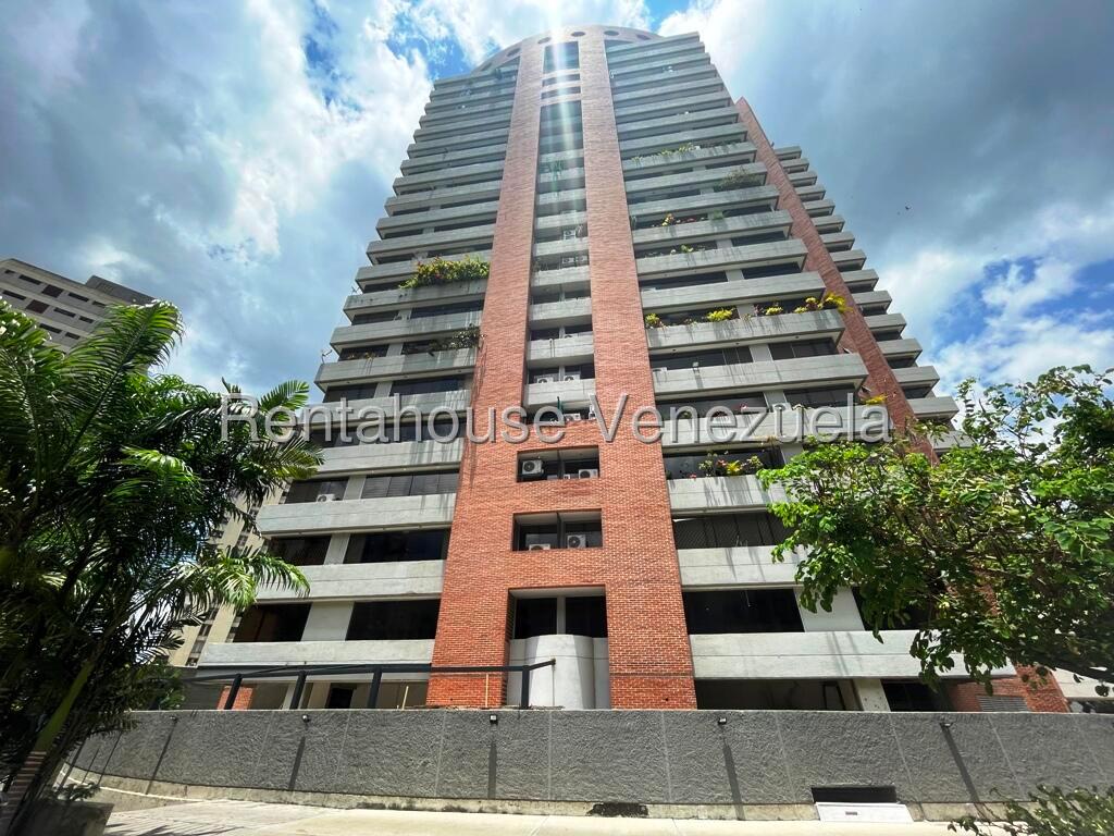 Apartamento duplex vista al Ávila en Los Dos Caminos