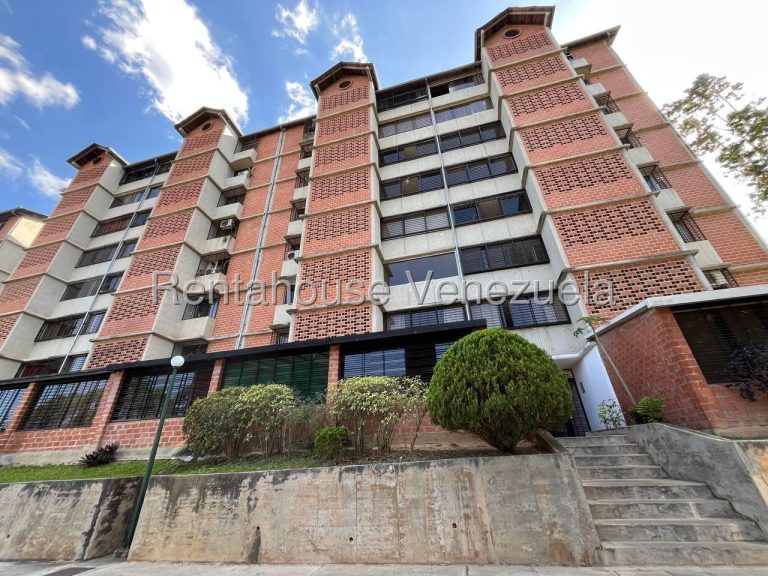 Apartamento con excelente vista en Terrazas de Guaicoco