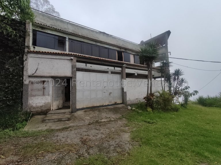 Casa multifamiliar para remodelar en El Junquito