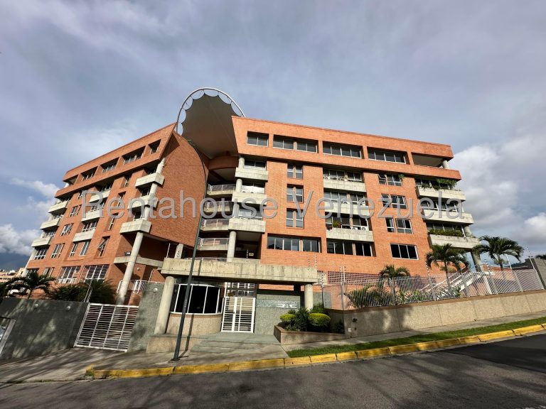 Apartamento de 166 m² con 3 habitaciones en Lomas del Sol, Caracas