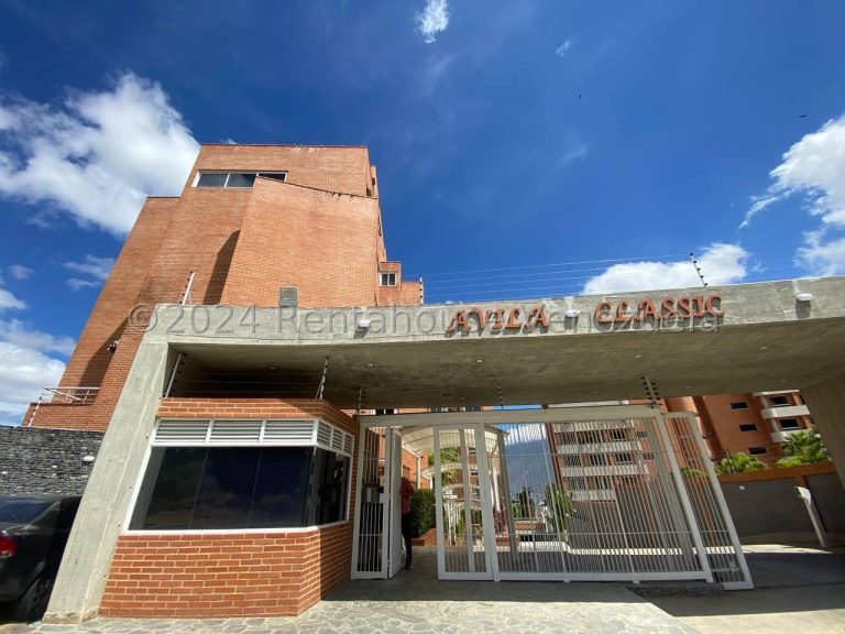 Apartamento de 4 habitaciones y 500 m² en Lomas del Sol, Caracas